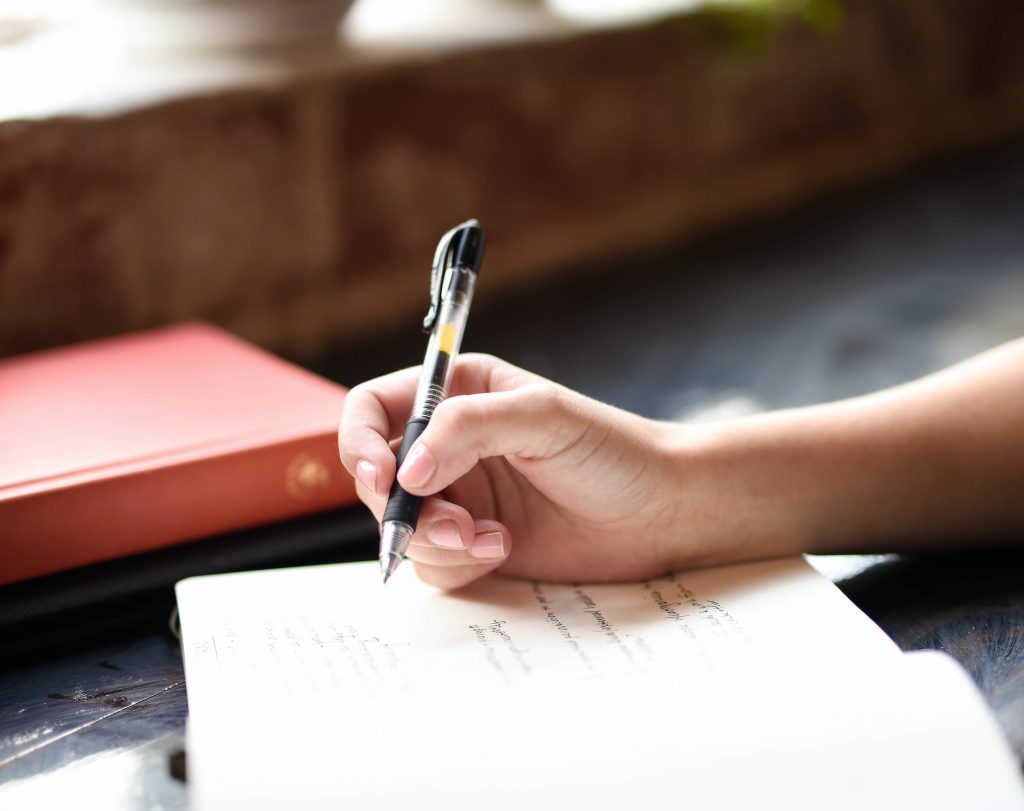 écriture de lettres intuitives